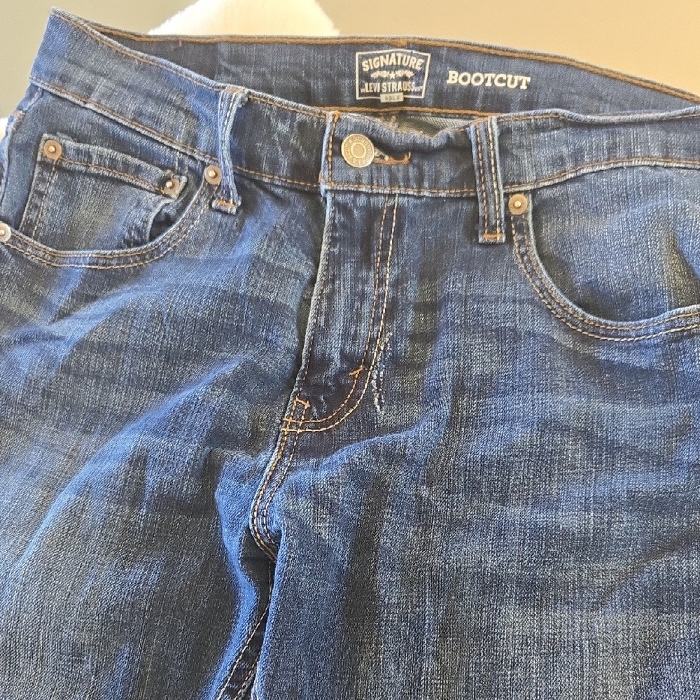 Levi's Blue Bootcut Jeans for Men - Picture 11 of 14